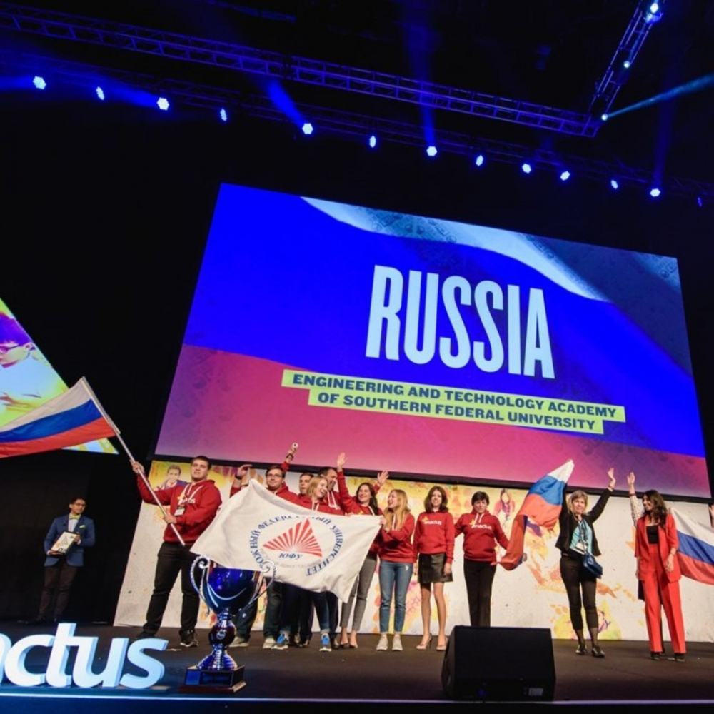 Таганрогская команда заняла второе место на чемпионате Enactus Russia