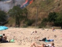 В Таганроге прямо сейчас горит Центральный пляж 
