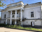 Где в Таганроге расположился дом с привидениями? 