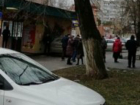 Автохамы, не робея и не краснея, паркуются на тротуарах Таганрога