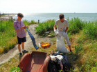 «У Таганрога есть будущее» - волонтеры снова навели порядок на пляже Богудонии
