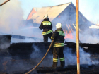 Частный дом и гараж сгорели в Таганроге накануне праздника