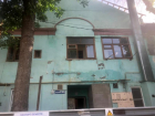 Разбитые окна и отсутствие крыши - когда восстановят дом по ул. Б. Бульварной