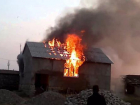 При пожаре в Таганроге погиб неустановленный мужчина