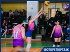 В волейбольной схватке сразились спортсменки из «Прибоя» и «Таганрогской таможни»