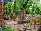 В Таганроге прошли экскурсии по Старому кладбищу