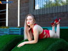 Улыбчивая и милая Анастасия Любченко продолжает конкурс «Фотосессия в купальнике»