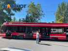 В Таганроге новый трамвай уже сошёл с рельс