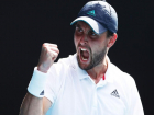 Таганрогский теннисист вышел в одну четвёртую финала Australian Open