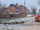 В Таганроге вновь происходят обрушения из-за ветра 