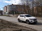 Только в калошах и уворачиваясь от машин: микрорайоны в Таганроге построили, а тротуары - нет