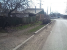 В Таганроге активисты навели порядок у  заброшенного дома