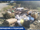 Инвалид продолжает тонуть в горах мусора пока власти красиво борются со стихийными свалками