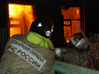 Сотрудники МЧС почти час тушили пожар в частном доме в Неклиновском районе 