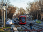 В Таганроге на новых рельсах обкатали новый трамвай