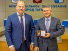 20 таганрожцев наградили памятным знаком «85 лет Ростовской области»