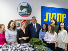 Плечом к плечу: партия ЛДПР объединяет волонтеров всей России