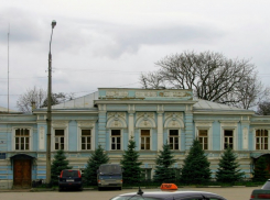 За 50 т. ₽ в Таганроге можно снять аварийный особняк  