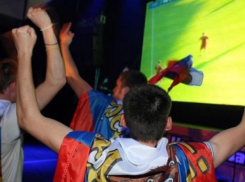 Таганрогский болельщик разочаровался в организации фан-зоны в кафе города