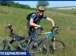 Коллеги поздравляют Алексея Гавриша с Днем рождения