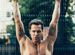 Таганрожец Павел Деревянко показал мускулы в соцсетях