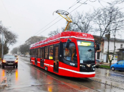 Таганрогский трамвай потерял полтора миллиона рублей в этом году из-за ДТП