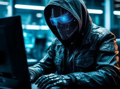 «Не переходи по ссылке»: полиция Таганрога предупреждает горожан об опасных схемах мошенников