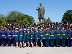 В Таганроге более ста молодых офицеров выпустились из Военного учебного центра ЮФУ 