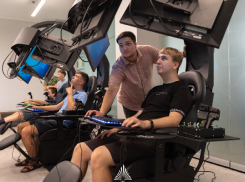 В Таганроге подрастающее поколение обучают конструировать беспилотники 