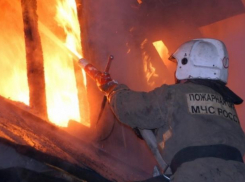 В Таганроге при пожаре в доме на улице Москатова погиб человек