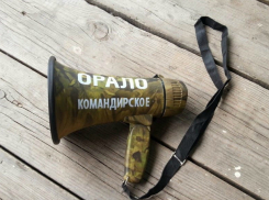 Горлопанка с микрофоном не дает по утрам спать таганрожцам