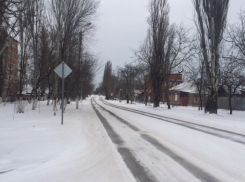 Власти Таганрога забыли, что в снегопад город чистят (Фото)