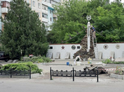В Таганроге обновили мемориал «Чёрный тюльпан», но обещанный сквер до сих пор не сделали