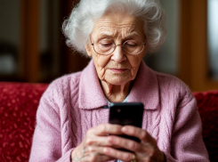 Таганрогскую пенсионерку обманули мошенники на 1,5 млн рублей