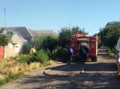 Группа таганрожцев в пьяном угаре сожгла дом