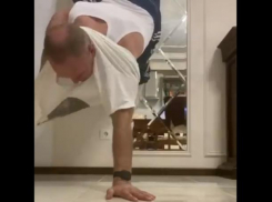 Депутат Таганрога В. Карагодин  призывает заниматься спортом