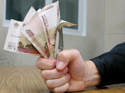 Житель Украины пойдет под суд за попытку дачи взятки сотруднику таможни