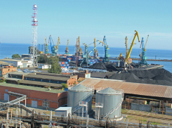 В Киеве замминистра  придумал выдвинуть  претензии к Таганрогу 