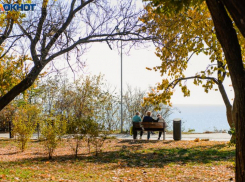 Таганрожец посвятил стихи любимому городу