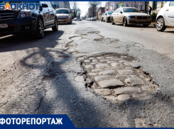 Зима ушла и забрала с собой таганрогские дороги