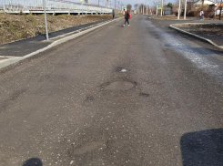 «Безопасные и качественные дороги» Таганрога спустя несколько месяцев уже в ямах
