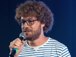 Проект «Пятая колонна»: иноагент Илья Варламов