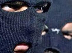 Пенсионер отбил нападение вооруженных мужчин в масках в Таганроге