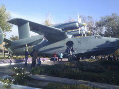 В этот день авиационный завод Таганрога вернулся из эвакуации 