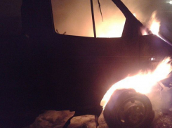 В Таганроге на северном районе подожгли «ГАЗель»