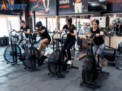 Пятый день спортивного этапа  «Мисс Блокнот Таганрог-2025»: кто крутил педали быстрее всех?