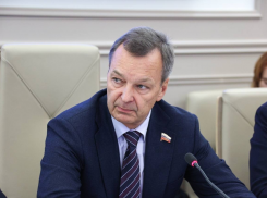 На личный приём к сенатору Андрею Яцкину попадут не все таганрожцы