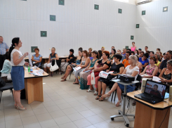 150 таганрожцев захотели работать в новом гипермаркете