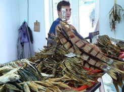 В Таганроге горожанам продавали рыбу сомнительного качества