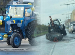 «По полям, по полям», - сразу 2 трактора привлекли внимание таганрожцев